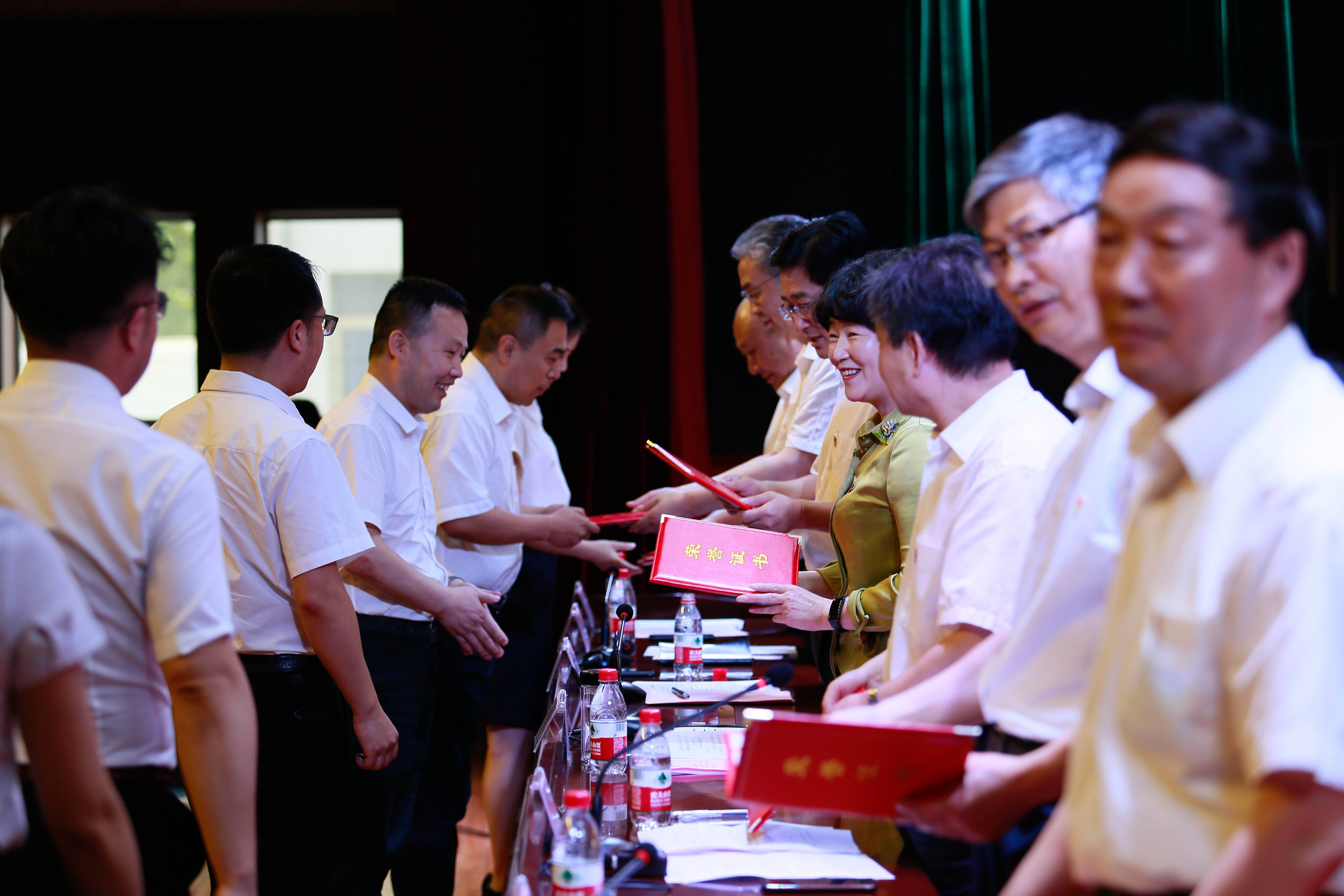 1625192528732071764.jpg 1625192528732071764.jpg