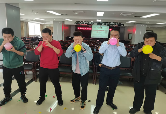 1632726801928051867.jpg 2.jpg