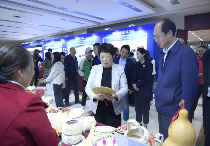 1729844105298085063.png 图片1(1).png
