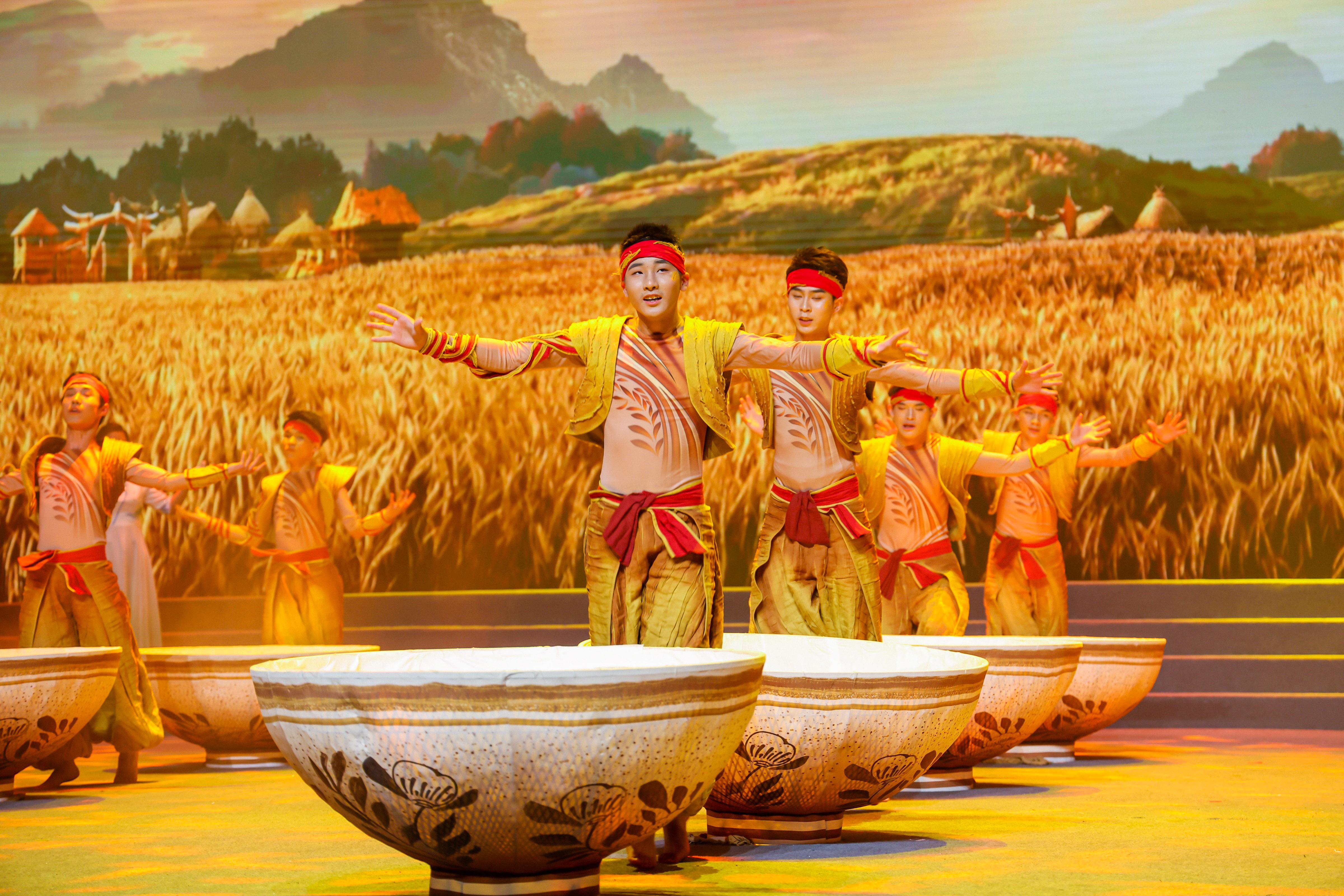 1764912384327042524.jpg 66.jpg